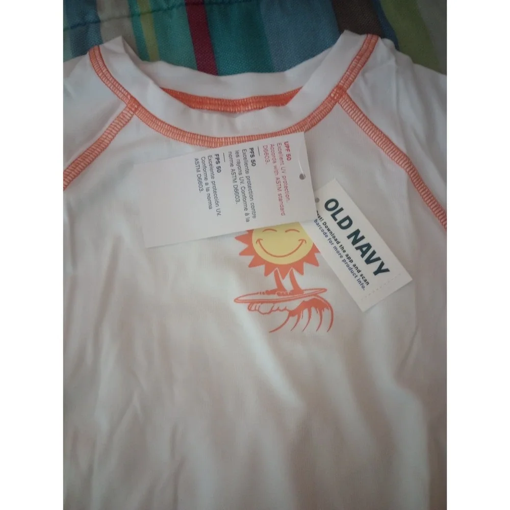 Old Navy Toddler Rashguard Long-Sleeve Swim Top Size 2T  NWT